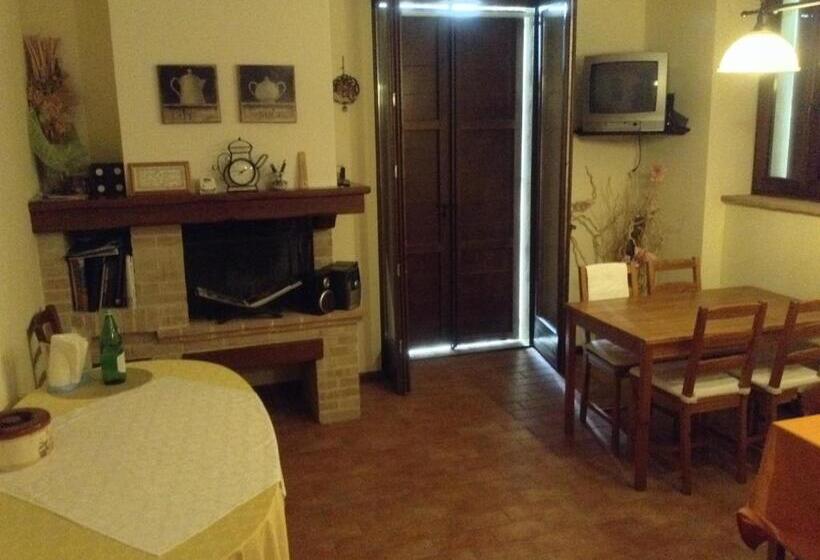 Дом 1 Спальня, Country House Binnella
