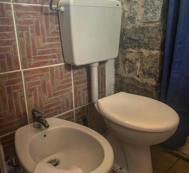 اتاق استاندارد سه نفره, S Imbragu Farm B&b