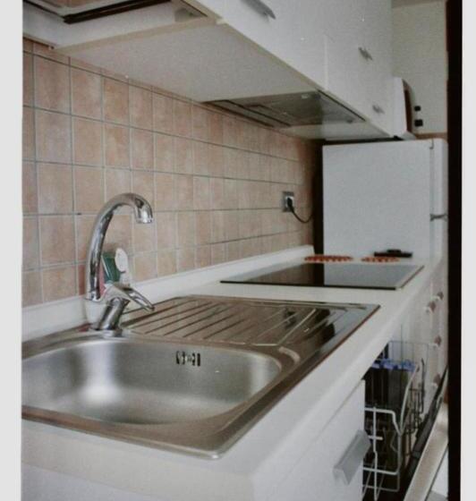 استودیوی استاندارد با چشم‌انداز دریا, Tropicana Residence