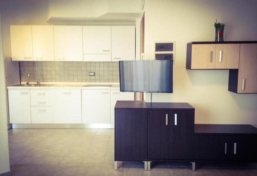آپارتمان 1 خوابه با چشم‌انداز دریا, Tropicana Residence