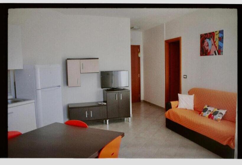 آپارتمان 1 خوابه با چشم‌انداز دریا, Tropicana Residence