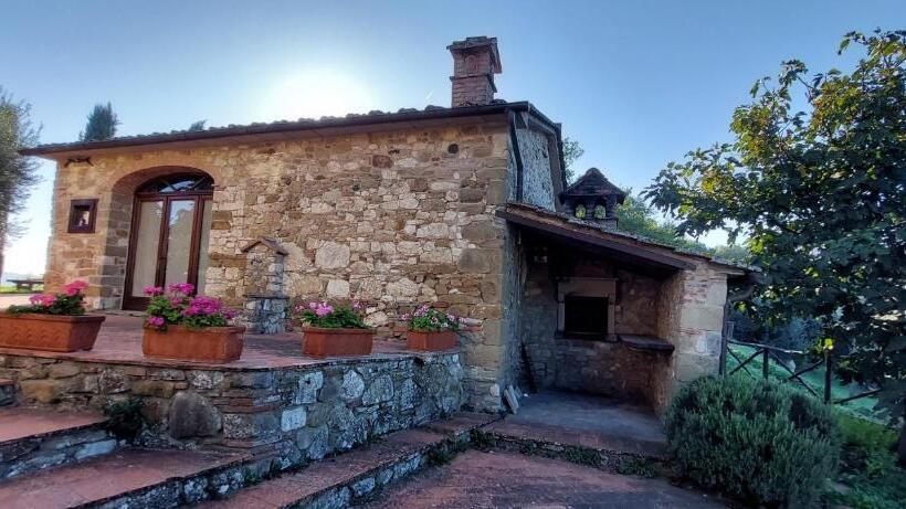 Апартаменты 2 Спальни, Agriturismo La Scarpaia