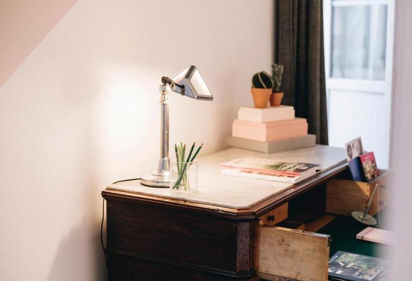 Номер Deluxe, La Maison D Ambronay