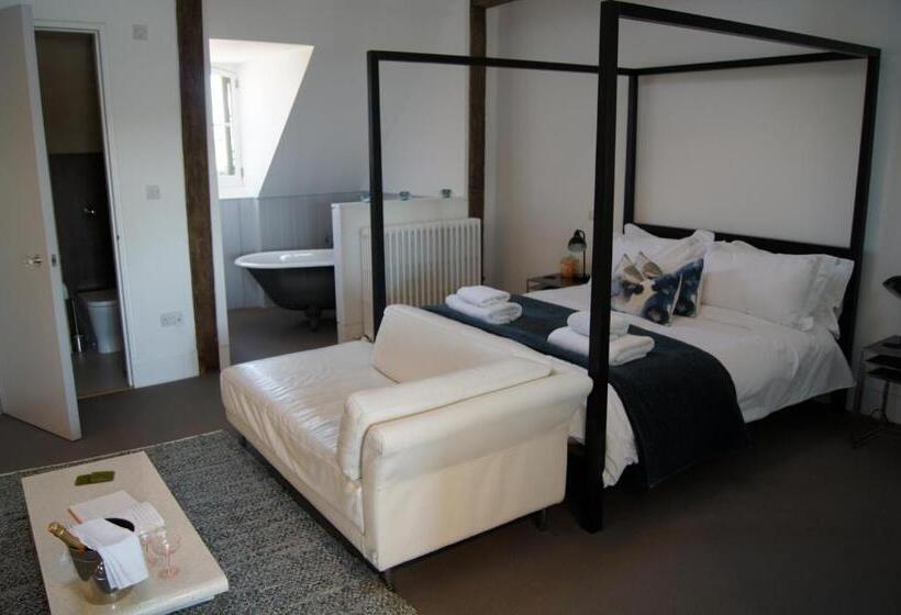 Номер Deluxe Кровать Кинг, Montys Accommodation