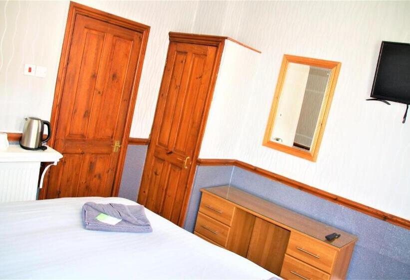 Номер Стандарт, Pine Lodge