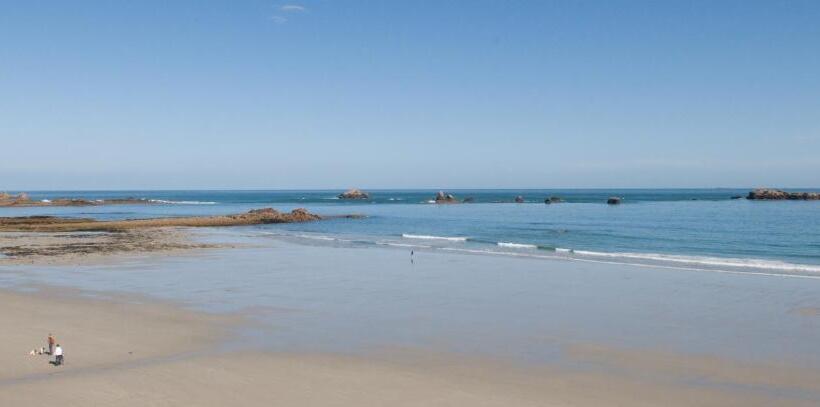 Апартаменты 2 Спальни Вид на Море, Le Château De Sable