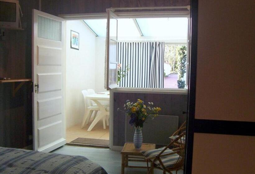 Дом 2 Спальни, Résidence Fleur Des Pins   Gites & Chambres D Hôtes