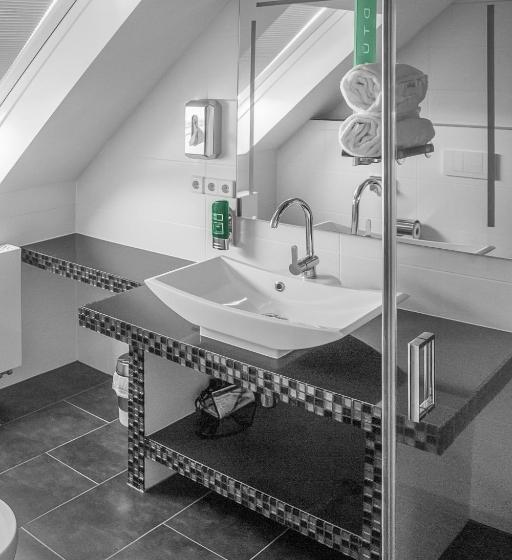 장애인을 위한 스탠다드 룸, Haus Hotel & Pension Villa Laluna