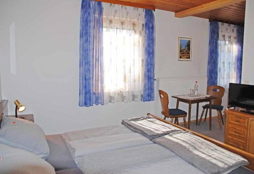 Номер Стандарт, Pension Bayerwald