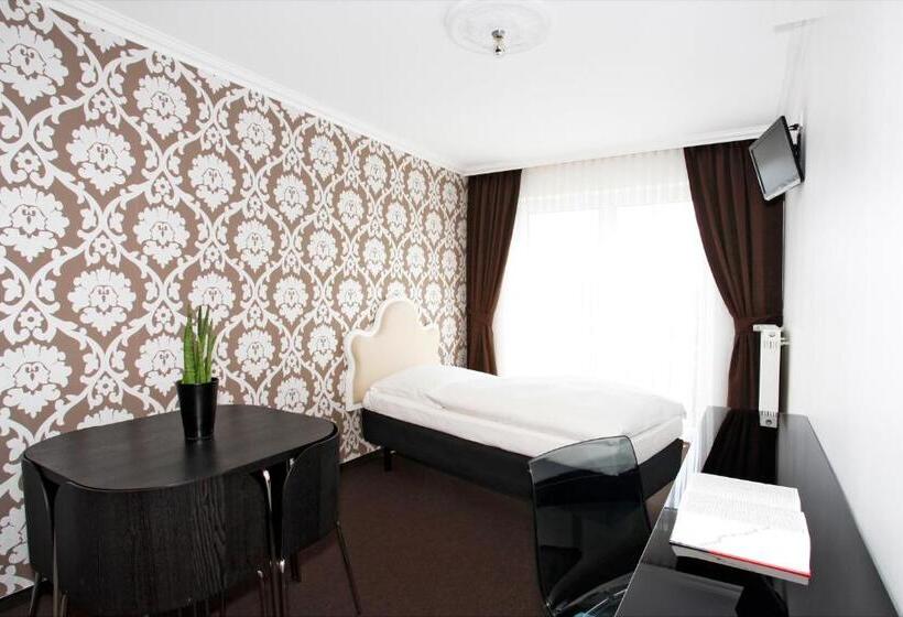 Студия Стандарт, Apartment Laforsch