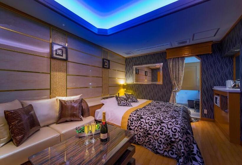 Номер Стандарт, W Avanza W Group Hotels And Resorts