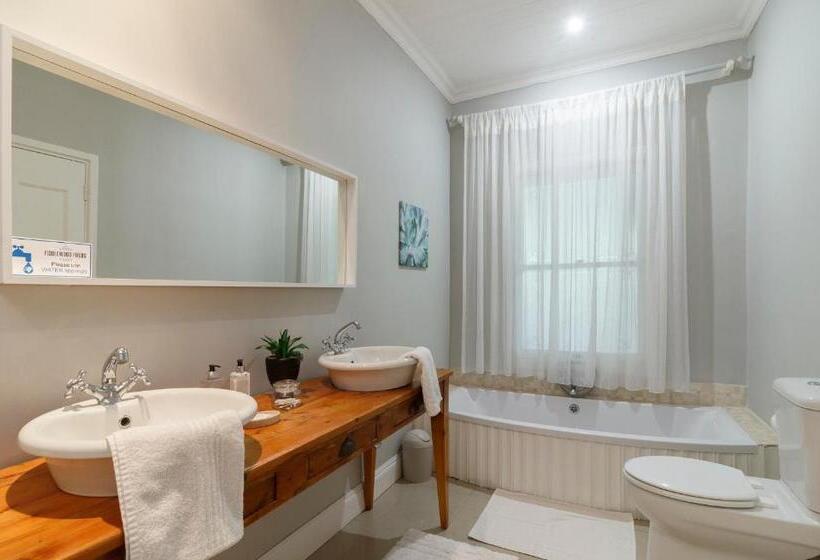 디럭스 스위트, Fiddlewood Fields Guest House