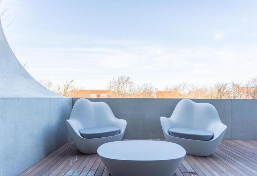Люкс, Duinhotel Tien Torens