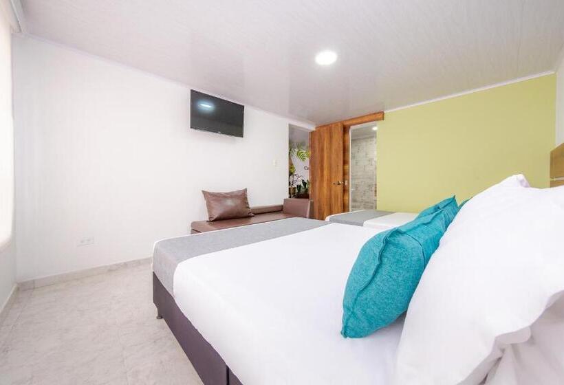 اتاق استاندارد سه نفره, Casa Mama