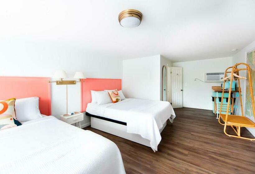 חדר סטנדרט, Royal Palms Motel