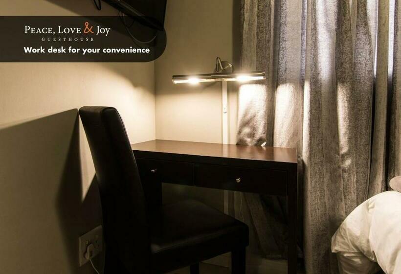 غرفة ديلوكس, Peace Love And Joy Self Catering Units