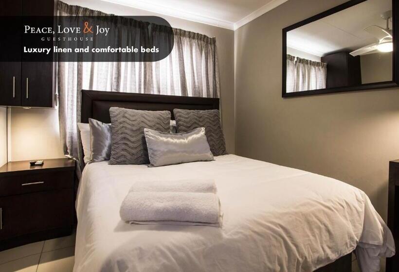 غرفة قياسية, Peace Love And Joy Self Catering Units