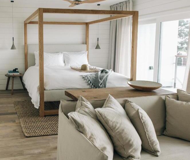 スイート, The Surfrider Malibu