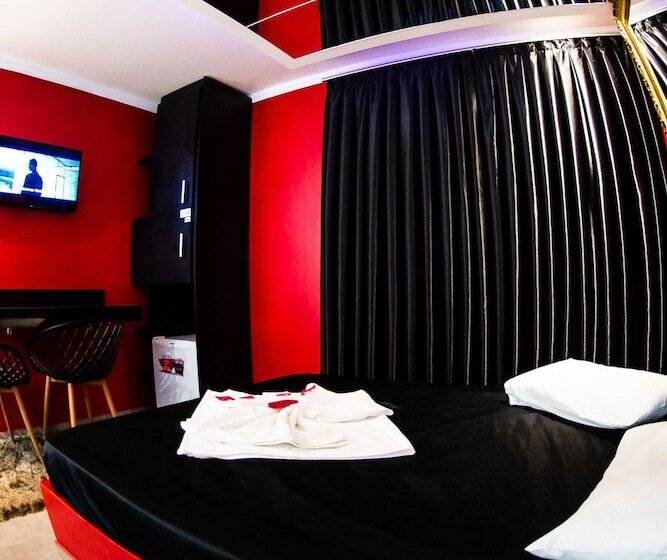 스위트, Motel Paradiso Carazinho   Adults Only