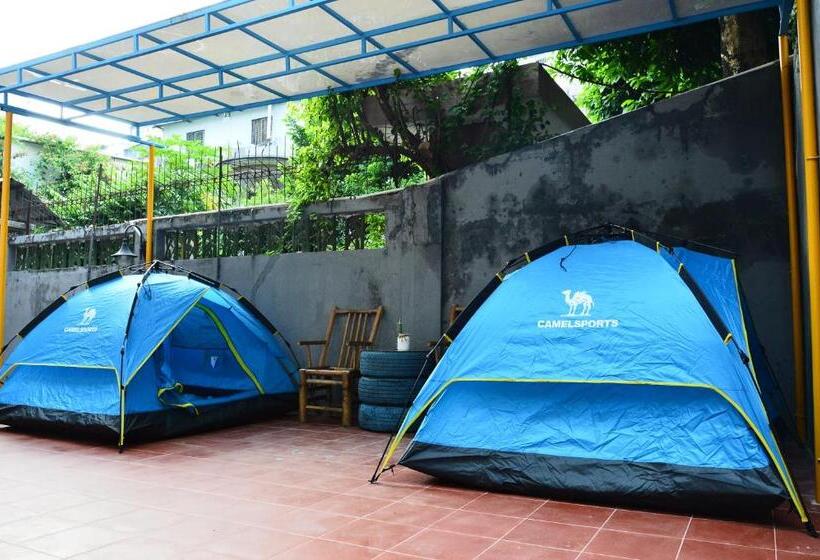 چادر با خدمات رفاهی استاندارد, No. 6 Cuobian Hostel