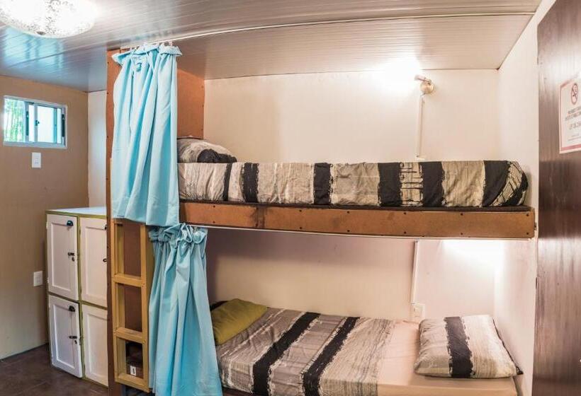 Кровать в Общей Комнате, Rocamar Hostel Boutique