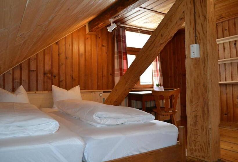 Семейный Номер, Landhaus Bad Hopfreben