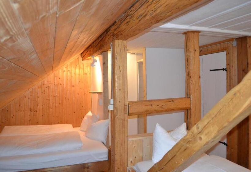 Семейный Номер, Landhaus Bad Hopfreben