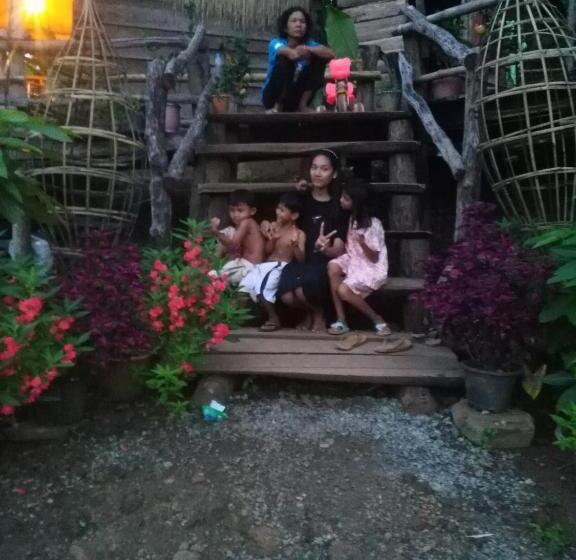 标准间, Tree Lodge Banlung