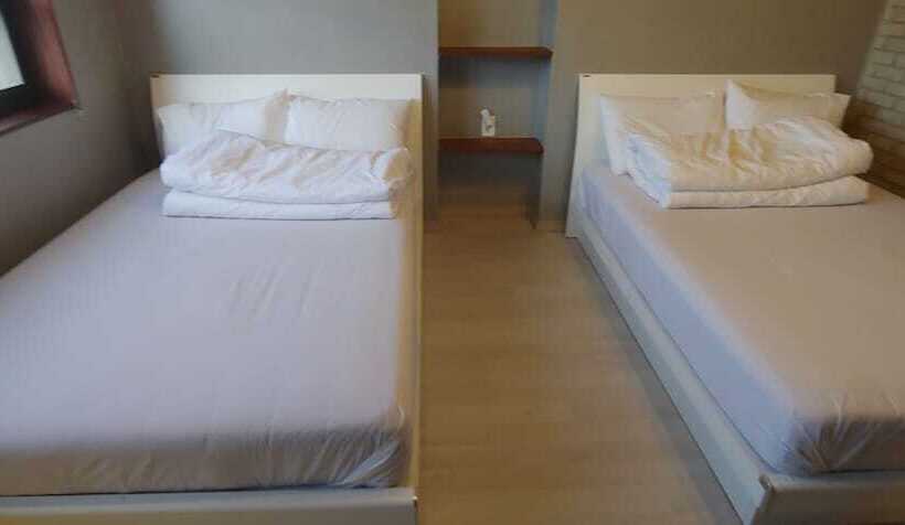 Quarto Familiar, White Windmill Guesthouse