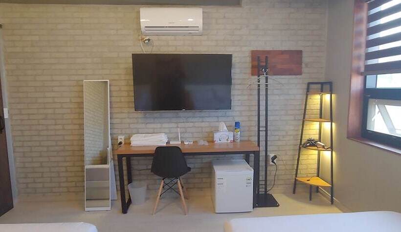 Quarto Estandar, White Windmill Guesthouse