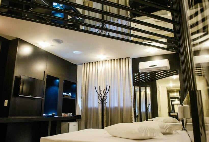 Quarto Deluxe Cama King, Le Parc Motel