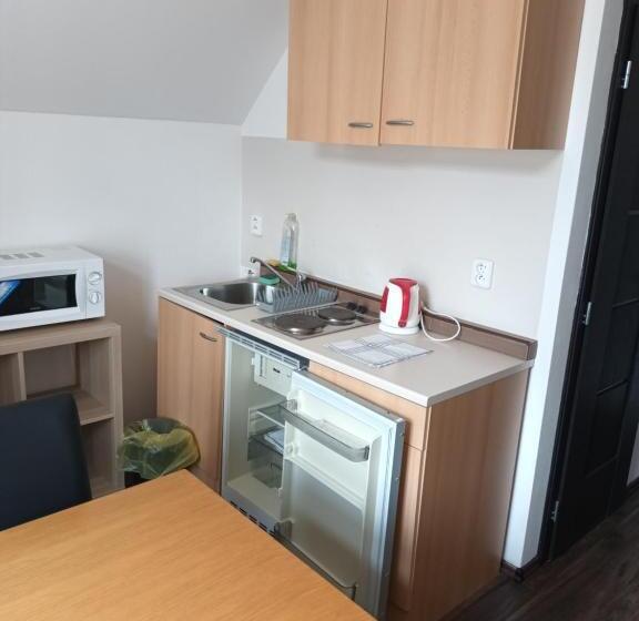 اتاق استاندارد سه نفره, Vila Pavlínka , Apartmány Losiny