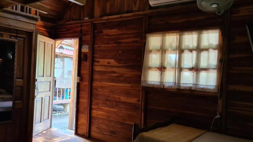 Шале 1 Спальня, Congos Hostal Y Camping