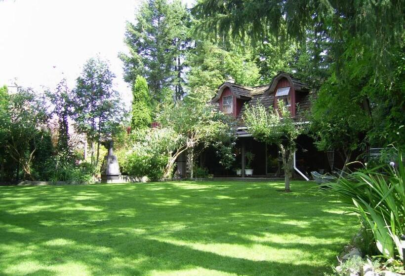 带1个卧室的公寓, Garden House