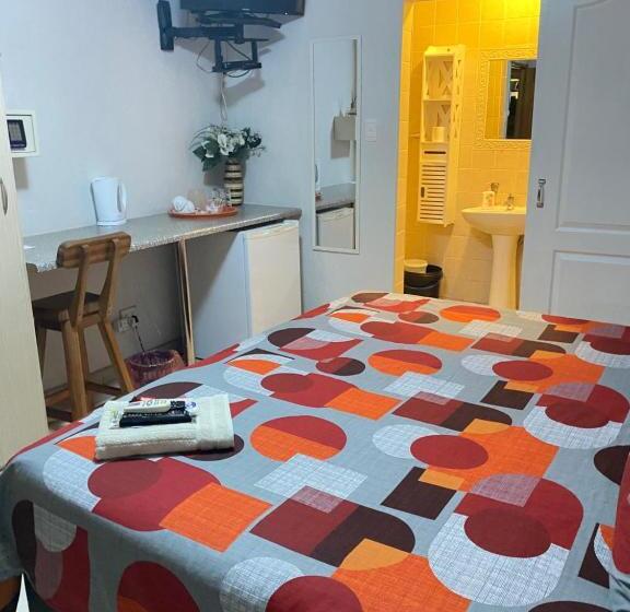 Номер Стандарт, Acquila Guest House