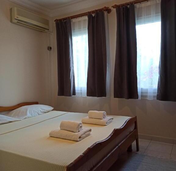 小型套房带泳池景, Işıl Suit Apart Otel