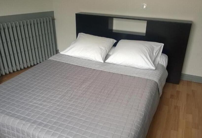 غرفة قياسية رباعية, Relais Sud