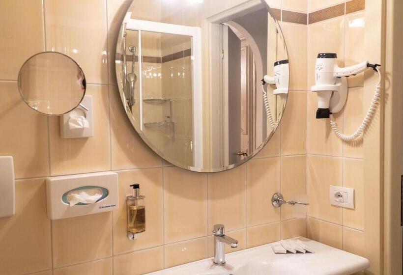 Chambre Triple Standard Vue Piscine, Brasil Seaview