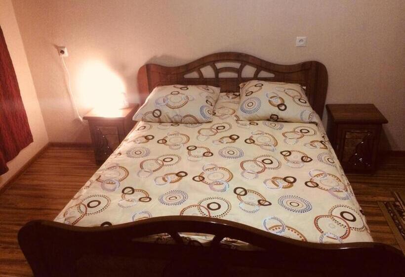 家庭间, Gokor B&b