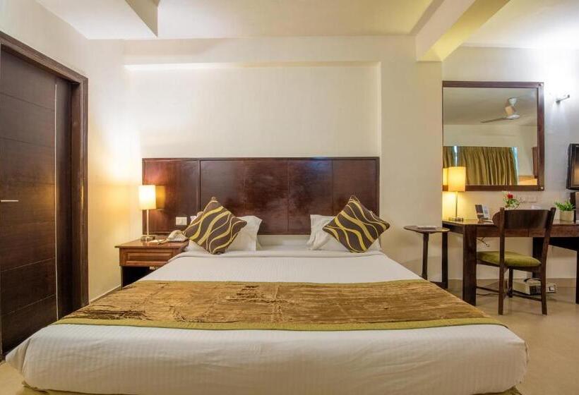 Апартаменты Deluxe 1 Спальня, Rosewood Apartment Hotel   Pantnagar