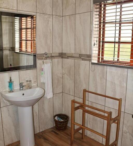 Студия Deluxe, Kairos Home