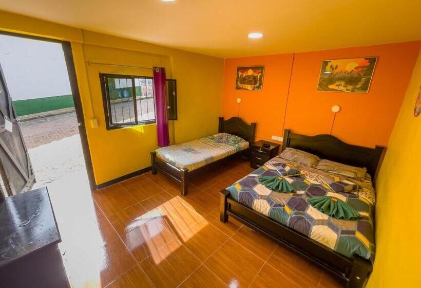 اتاق استاندارد سه نفره, Hostal Bambu