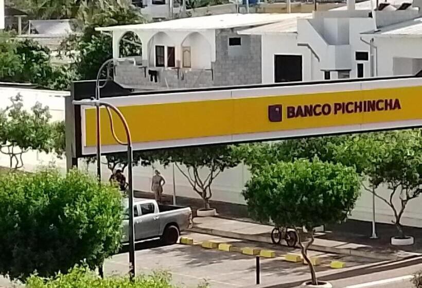 Номер Стандарт Трехместный, Patty House Galapagos