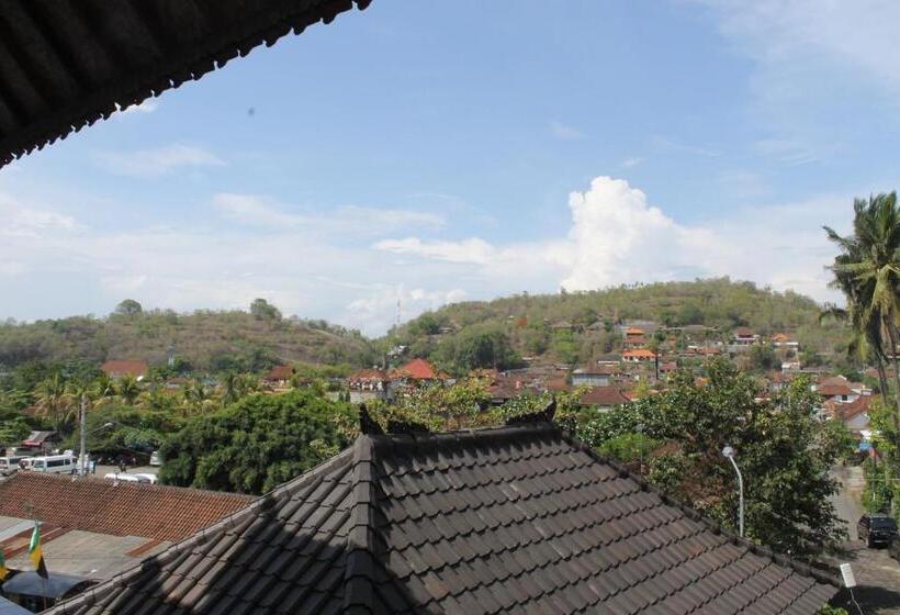 Номер Superior, Serangan Inn Ii