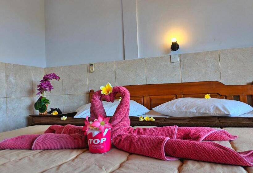 Номер Deluxe, Serangan Inn Ii