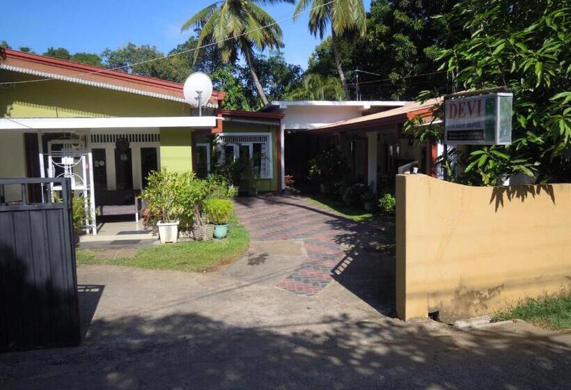 Трехместный Номер Deluxe, Devi Tourist Home