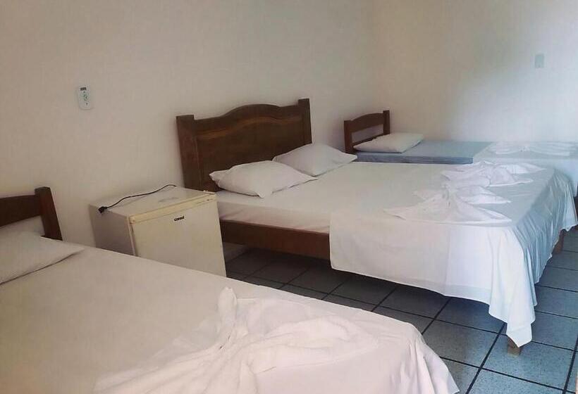 Standard Quadruple Room, Pousada Flor Do Dendê