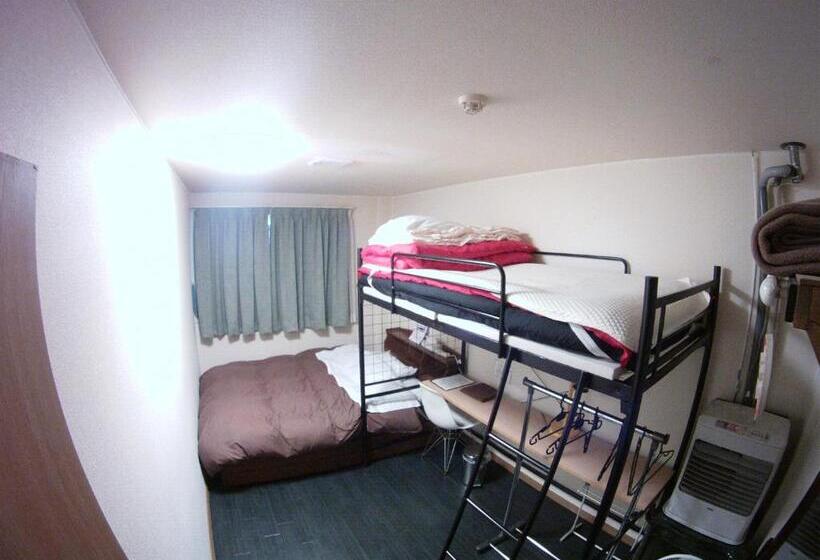 غرفة قياسية فردية حمام مشترك, P Dash Garden Backpackers