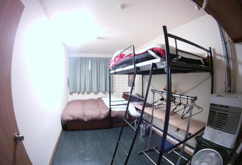 غرفة قياسية حمام مشترك, P Dash Garden Backpackers