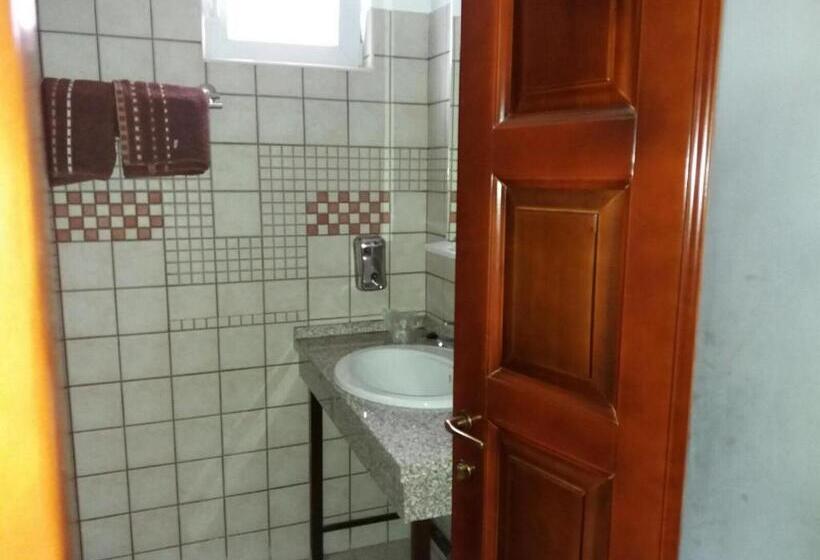Номер Стандарт, Pensiunea Total Din Ceahlău